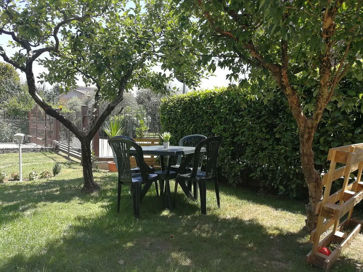 Il Giardino Di Sara Otel Salò Konukevi
